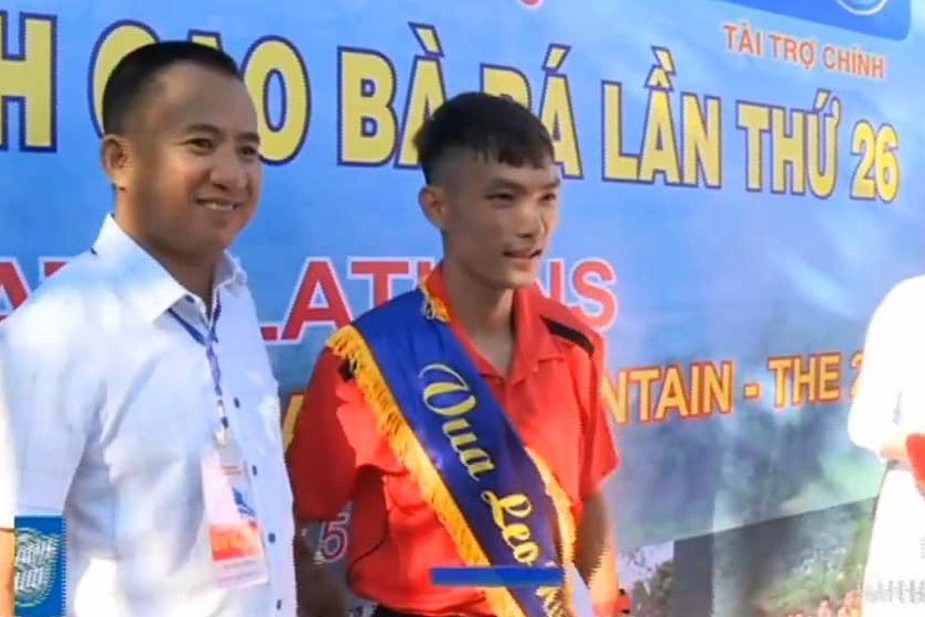 Nguyễn Thị Oanh có danh hiệu mới, “sao marathon SEA Games” Bình Phước vô đối ở việt dã leo núi toàn quốc Nguyễn Thị Oanh có danh hiệu mới, “sao marathon SEA Games” Bình Phước vô đối ở việt dã leo núi toàn quốc