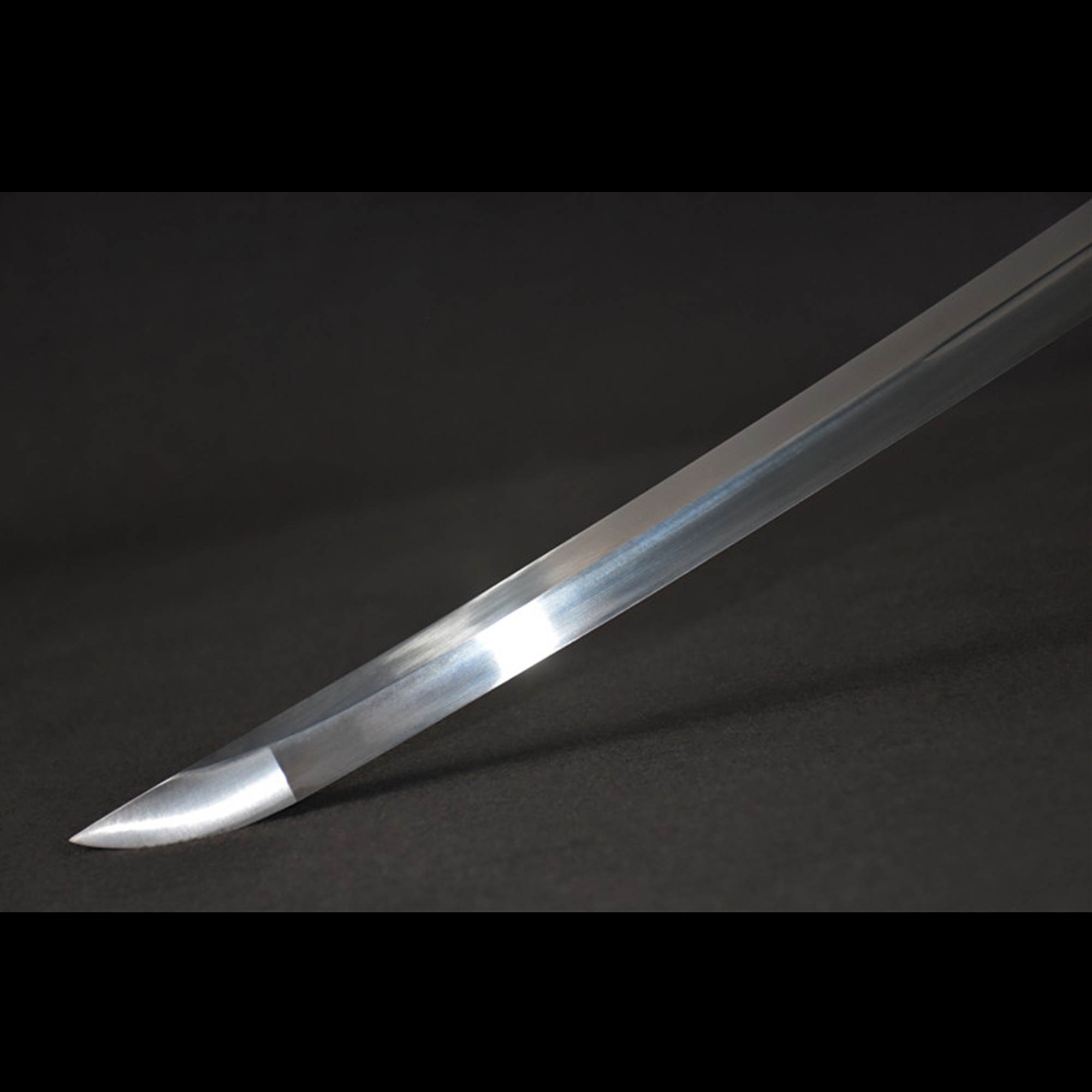 Binh khí chuyên sâu: Những điểm sáng giá xoay quanh katana