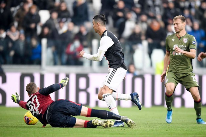 Ronaldo lần đầu lập kỳ tích với Juventus để xóa bỏ “điều cấm kỵ” Ronaldo lần đầu lập kỳ tích với Juventus để xóa bỏ “điều cấm kỵ”