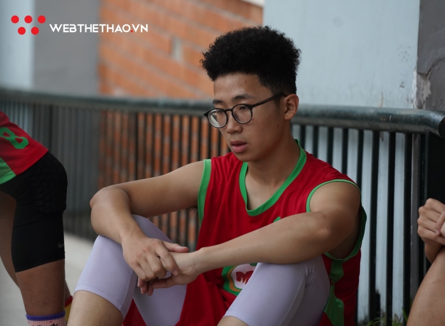 Rapper Phương Cào lặng người sau thất bại của THPT Yên Hòa Rapper Phương Cào lặng người sau thất bại của THPT Yên Hòa