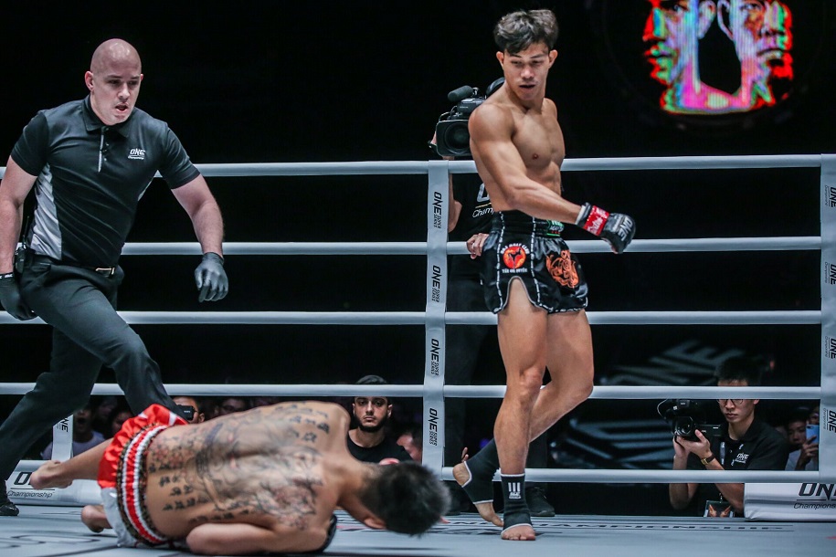 Nguyễn Trần Duy Nhất tổng kết hành trình ONE Championship 2019: Sẵn sàng vô địch Nguyễn Trần Duy Nhất tổng kết hành trình ONE Championship 2019: Sẵn sàng vô địch