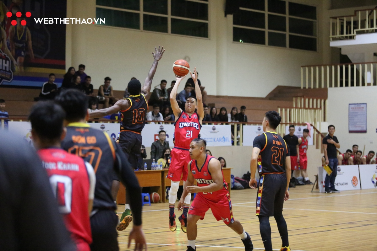 Bùng nổ hiệp 4, United vẫn đánh mất Game 1 Chung kết BDSL 2019