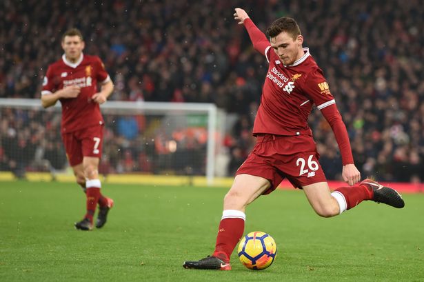 Hậu vệ Liverpool hé lộ bí mật tạt bóng giúp Salah và Firmino hưởng lợi