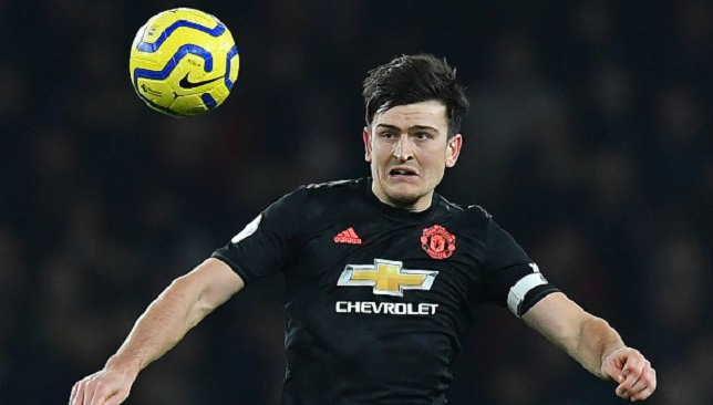 Maguire khiến MU thêm khốn đốn khi nén đau thi đấu