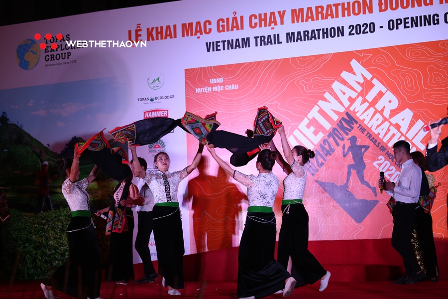 Gần 1 tỷ đồng được Vietnam Trail Marathon 2020 đóng góp cho cộng đồng Gần 1 tỷ đồng được Vietnam Trail Marathon 2020 đóng góp cho cộng đồng