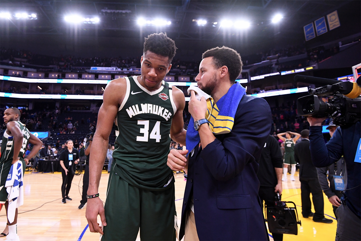 Cứ tưởng Stephen Curry 'tampering', hoá ra anh rủ Giannis Antetokounmpo... bắn PUBG