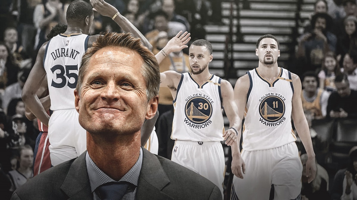 HLV Steve Kerr xác nhận thời điểm trở lại của Stephen Curry và Klay Thompson