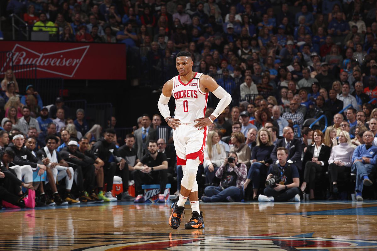 Russell Westbrook ghi 34 điểm vẫn phải ngậm đắng nuốt cay ngày về Oklahoma City
