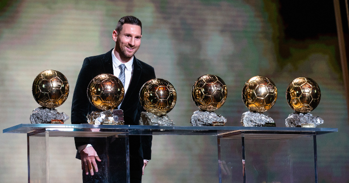 Ronaldo tạo ảnh hưởng lớn hơn Messi trong cuộc đua QBV mạng xã hội Ronaldo tạo ảnh hưởng lớn hơn Messi trong cuộc đua QBV mạng xã hội