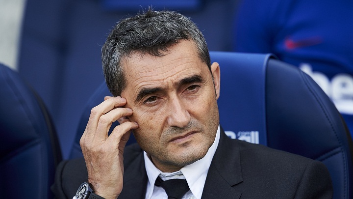 Huyền thoại Barca sẵn sàng ngồi vào băng ghế huấn luyện thay Valverde