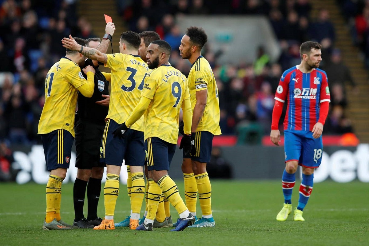 Aubameyang lặp lại tình huống trớ trêu như ông thầy Arteta ở Arsenal
