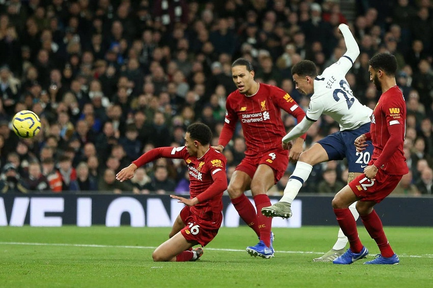 Liverpool lập kỷ lục vô tiền khoáng hậu ở Ngoại hạng Anh và châu Âu Liverpool lập kỷ lục vô tiền khoáng hậu ở Ngoại hạng Anh và châu Âu