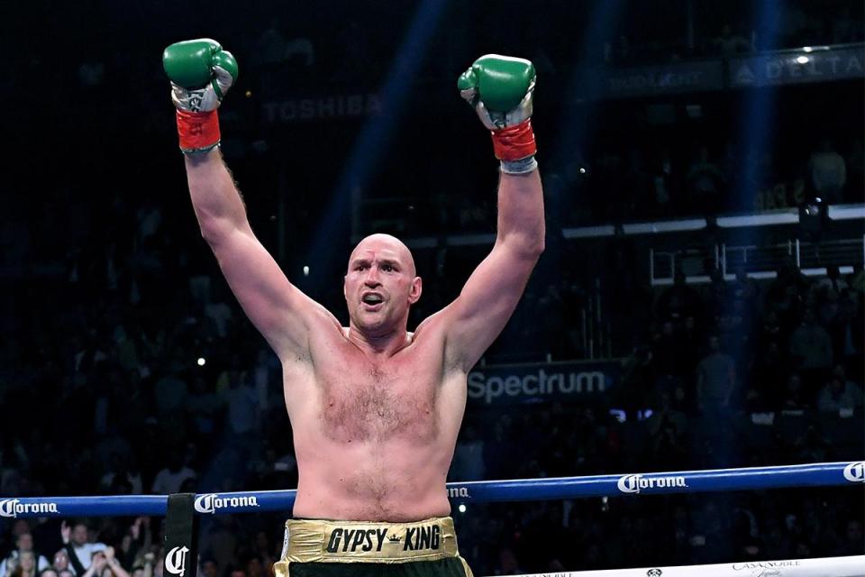 Tyson Fury có thể tiếp tục biểu diễn ở WrestleMania nếu chiến thắng Deontay Wilder