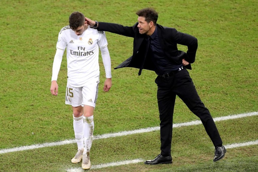 Real Madrid được cứu thua bằng… thẻ đỏ trước loạt luân lưu với Atletico