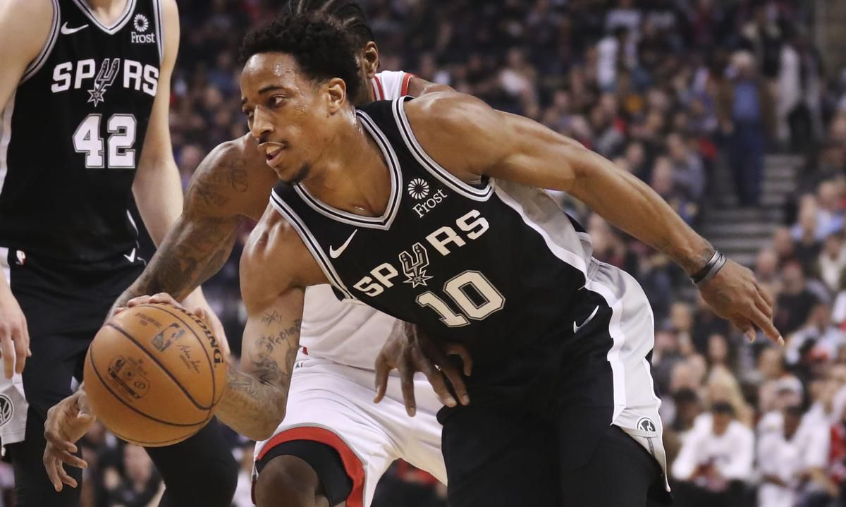 Cách biệt chỉ 1 điểm? Quá đủ cho DeMar DeRozan trong chuyến trở về mái nhà xưa