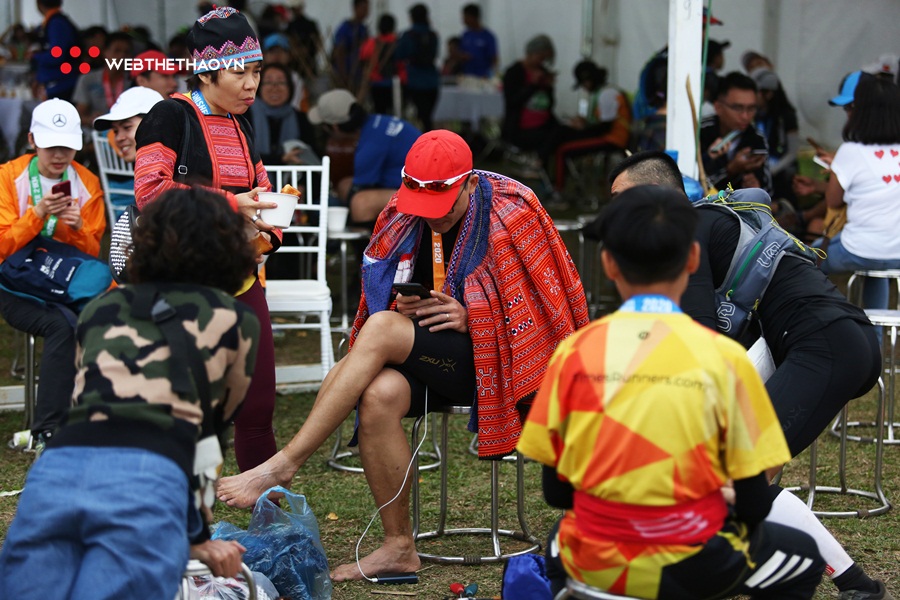 Khoảnh khắc khóc cười, lắng đọng và khó đỡ nhất Vietnam Trail Marathon 2020 Khoảnh khắc khóc cười, lắng đọng và khó đỡ nhất Vietnam Trail Marathon 2020