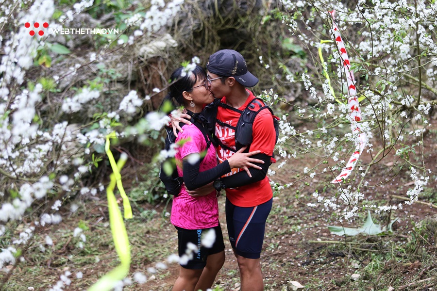 Khoảnh khắc khóc cười, lắng đọng và khó đỡ nhất Vietnam Trail Marathon 2020