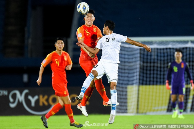 NHM chua chát: Bóng đá Trung Quốc đang "ổn định", đừng mơ World Cup nữa!