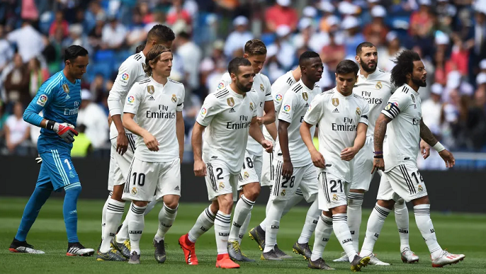 Barca vượt qua Real Madrid và MU trong cuộc đua kiếm tiền