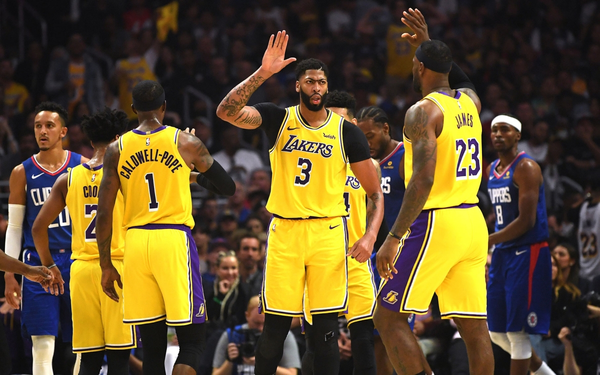 Trừ LeBron James và Anthony Davis, LA Lakers sẵn sàng bán bất cứ ai