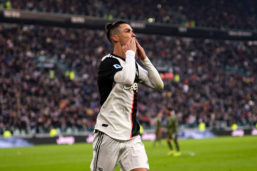 Ronaldo được khen ngợi với con số phi thường về chạy trước Roma Ronaldo được khen ngợi với con số phi thường về chạy trước Roma