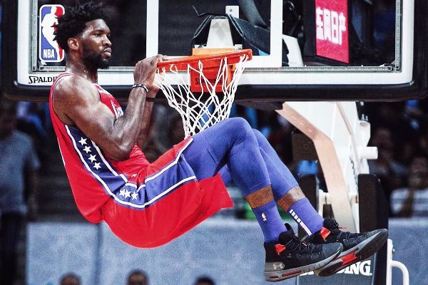 Joel Embiid chuẩn bị ra mắt mẫu giày riêng cùng Under Armour