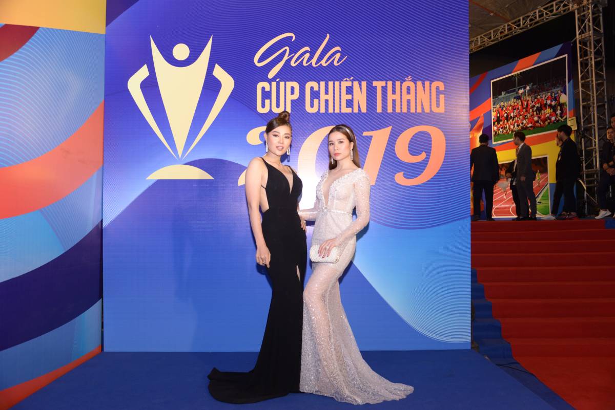 TRỰC TIẾP Gala trao giải Cúp Chiến thắng 2019: U22 Việt Nam giành chiến thắng ở hạng mục ĐT của năm TRỰC TIẾP Gala trao giải Cúp Chiến thắng 2019: U22 Việt Nam giành chiến thắng ở hạng mục ĐT của năm