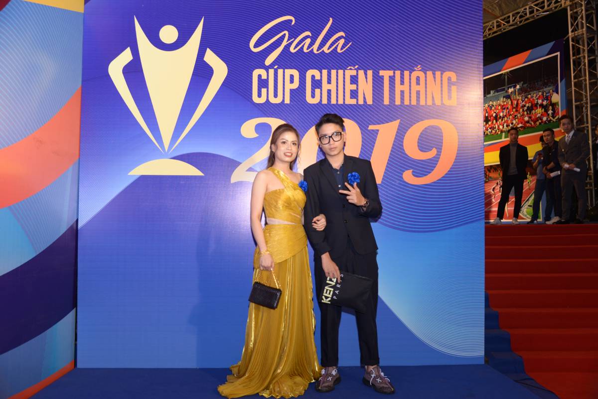 TRỰC TIẾP Gala trao giải Cúp Chiến thắng 2019: U22 Việt Nam giành chiến thắng ở hạng mục ĐT của năm TRỰC TIẾP Gala trao giải Cúp Chiến thắng 2019: U22 Việt Nam giành chiến thắng ở hạng mục ĐT của năm