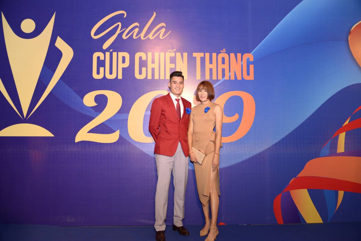 TRỰC TIẾP Gala trao giải Cúp Chiến thắng 2019: U22 Việt Nam giành chiến thắng ở hạng mục ĐT của năm TRỰC TIẾP Gala trao giải Cúp Chiến thắng 2019: U22 Việt Nam giành chiến thắng ở hạng mục ĐT của năm