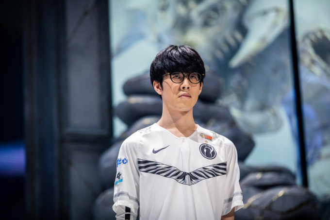 Lịch thi đấu LPL Mùa Xuân 2020 hôm nay 15/1: IG vs DMO