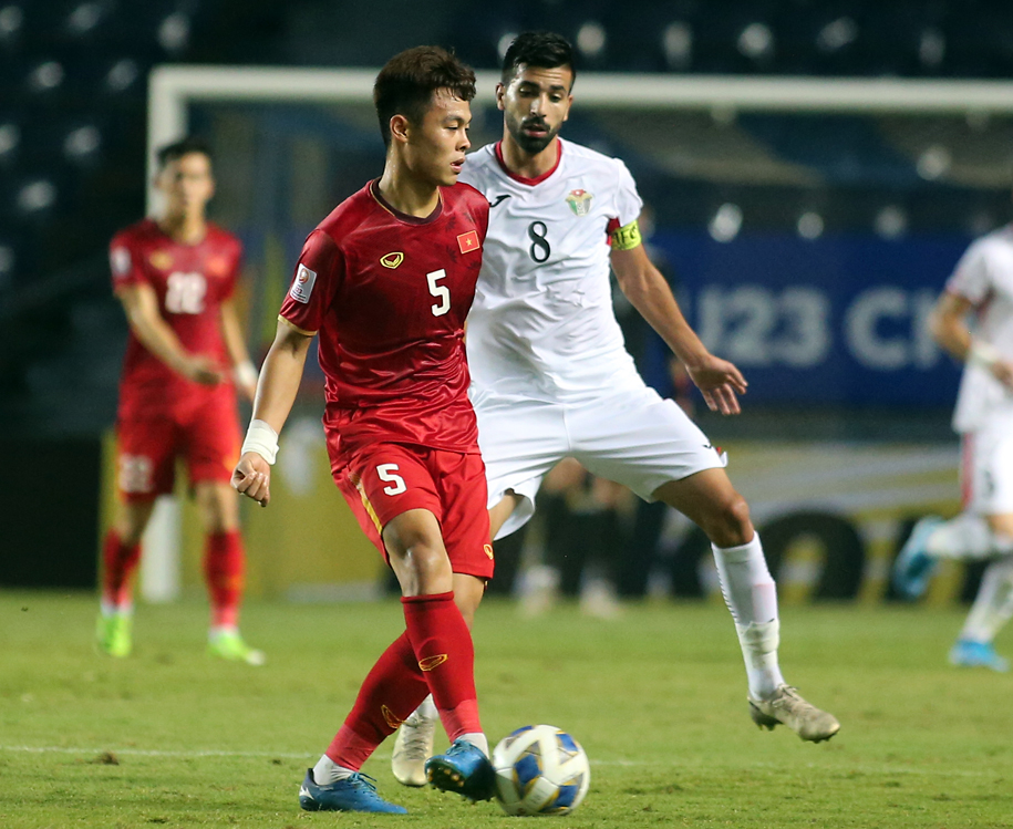 Đức Chiến bất ngờ lọt nhóm Cầu thủ hay nhất lượt thứ 2 U23 châu Á 2020