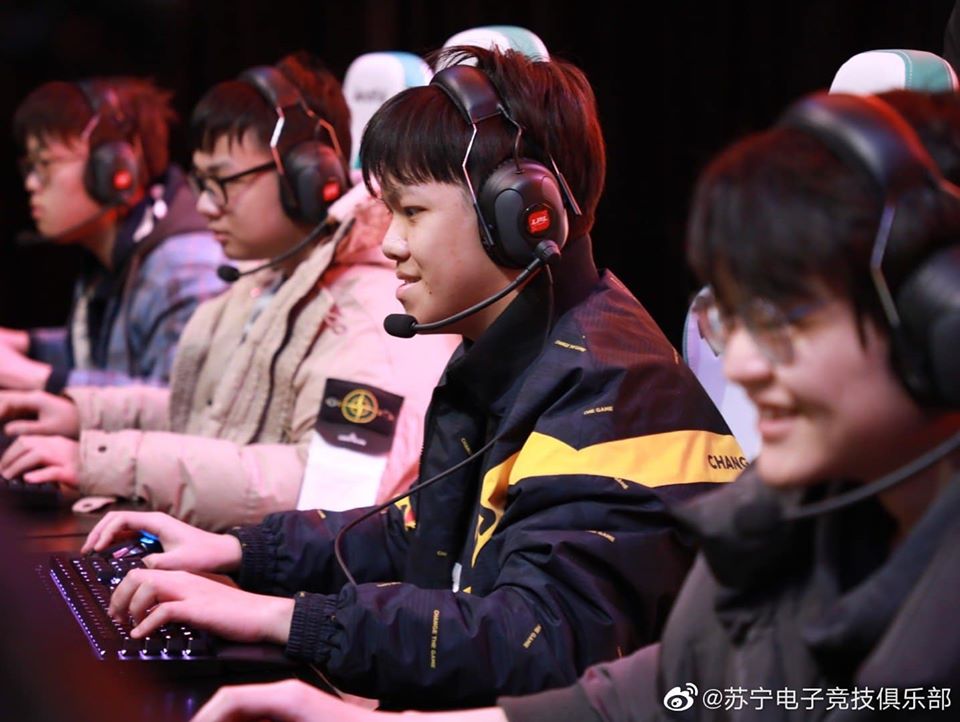 Lịch thi đấu LPL Mùa Xuân 2020 ngày 16/1: SofM cùng Suning ra quân