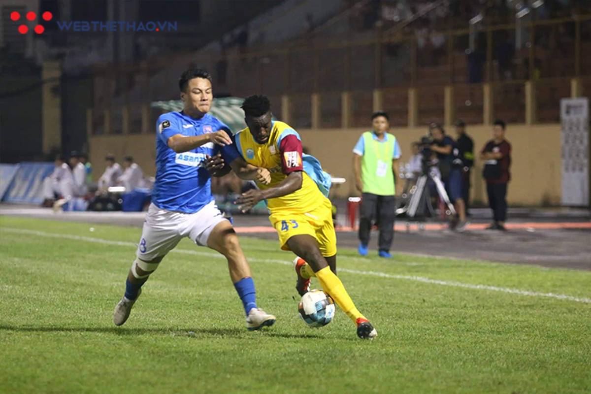 Trực tiếp Nam Định vs Than Quảng Ninh: Cân tài cân sức