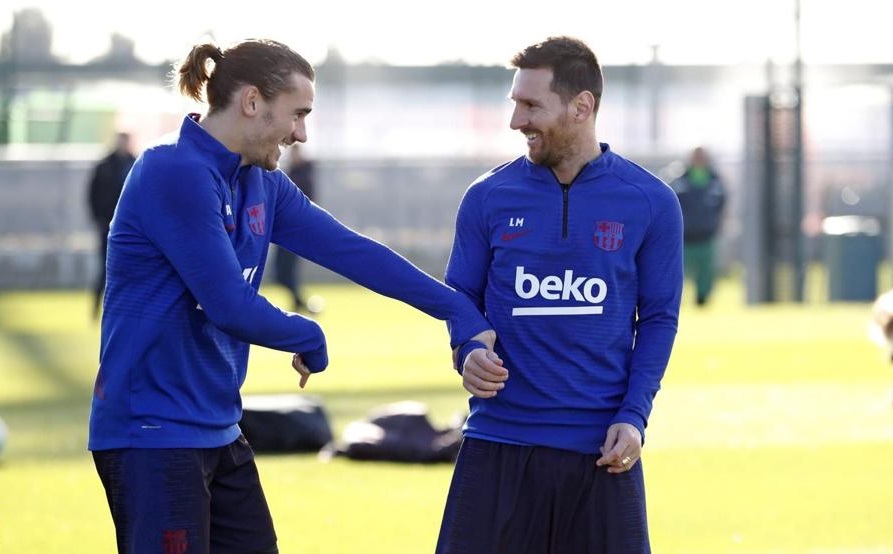 HLV mới của Barca gây bất ngờ khi chọn người thay thế Luis Suarez