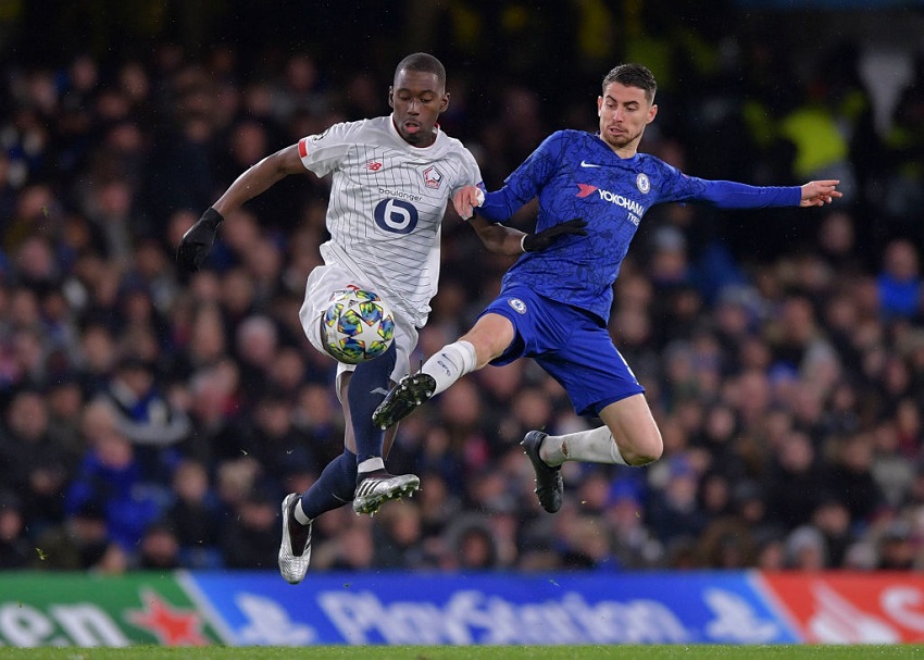 Tại sao MU và Chelsea tranh giành tiền vệ “hàng hot” của Lille? Tại sao MU và Chelsea tranh giành tiền vệ “hàng hot” của Lille?