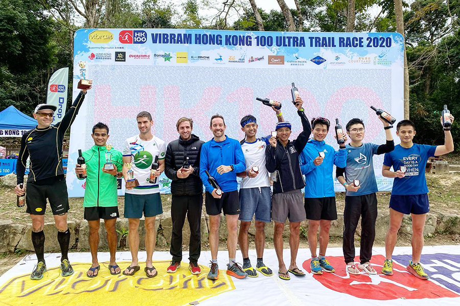 “Nữ hoàng kép” Vietnam Trail Marathon lên bục tại giải chạy siêu đường dài ở Hong Kong “Nữ hoàng kép” Vietnam Trail Marathon lên bục tại giải chạy siêu đường dài ở Hong Kong