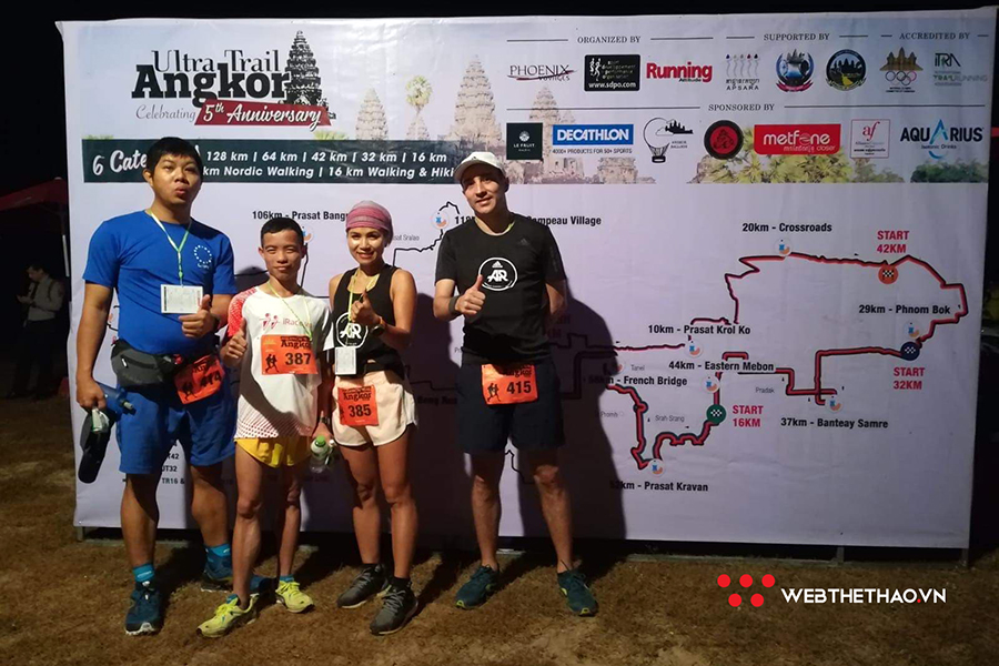 “Nhà vô địch giày thủng tí hon” đăng quang giải chạy địa hình Di sản thế giới Angkor