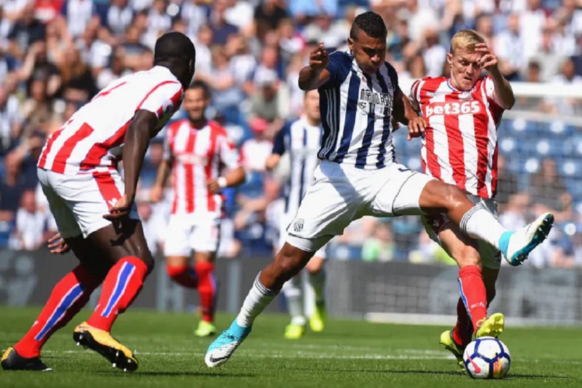 Soi kèo West Bromwich vs Stoke City, 03h00 ngày 21/01 (Hạng Nhất Anh)