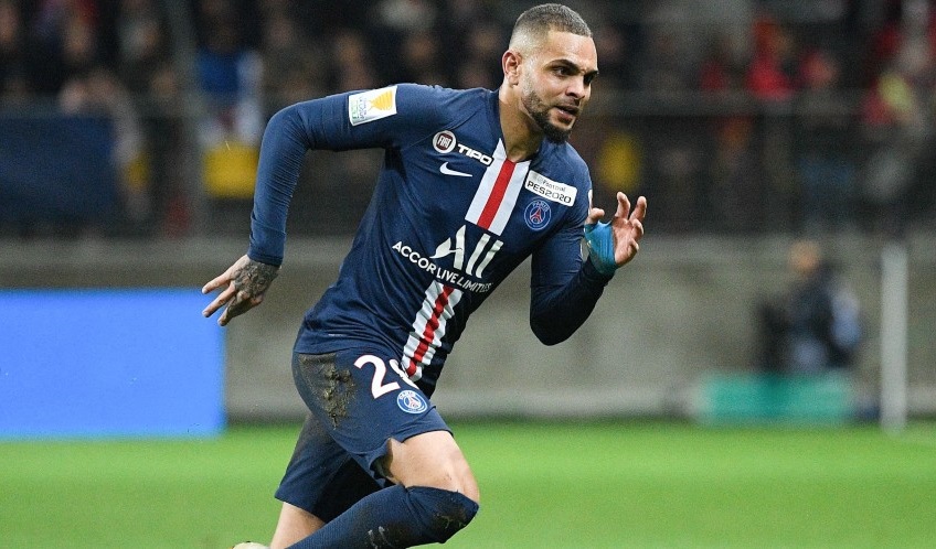 Tin bóng đá 18/1: Arsenal giành hậu vệ miễn phí từ PSG