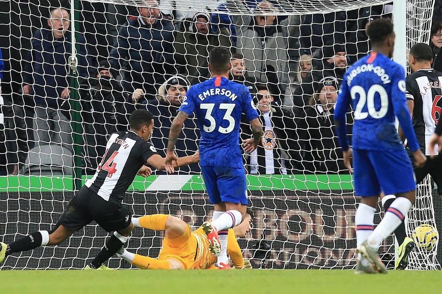 Thủ môn Chelsea xếp hạng gần bét bảng châu Âu sau trận thua Newcastle Thủ môn Chelsea xếp hạng gần bét bảng châu Âu sau trận thua Newcastle