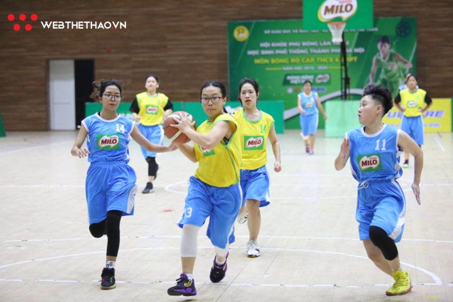 Áp đảo hoàn toàn, nữ THPT Kim Liên đăng quang xứng đáng
