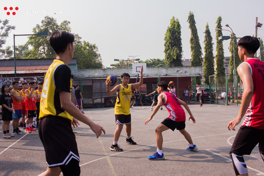 5 trái 3 điểm liên tục, Fan cuồng BTS lên ngôi vô địch NHH 3x3 Challenge