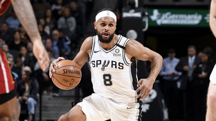 Patty Mills và chiến thắng mang ý nghĩa dòng máu dân da Đỏ