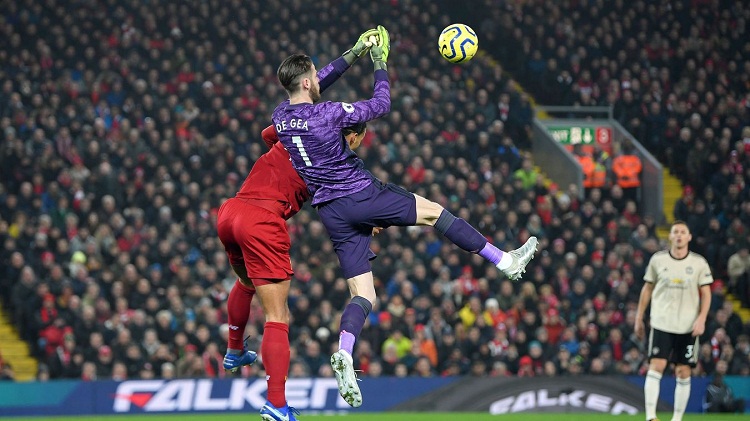 Liverpool vẫn thắng MU dù bị VAR từ chối 2 bàn thắng