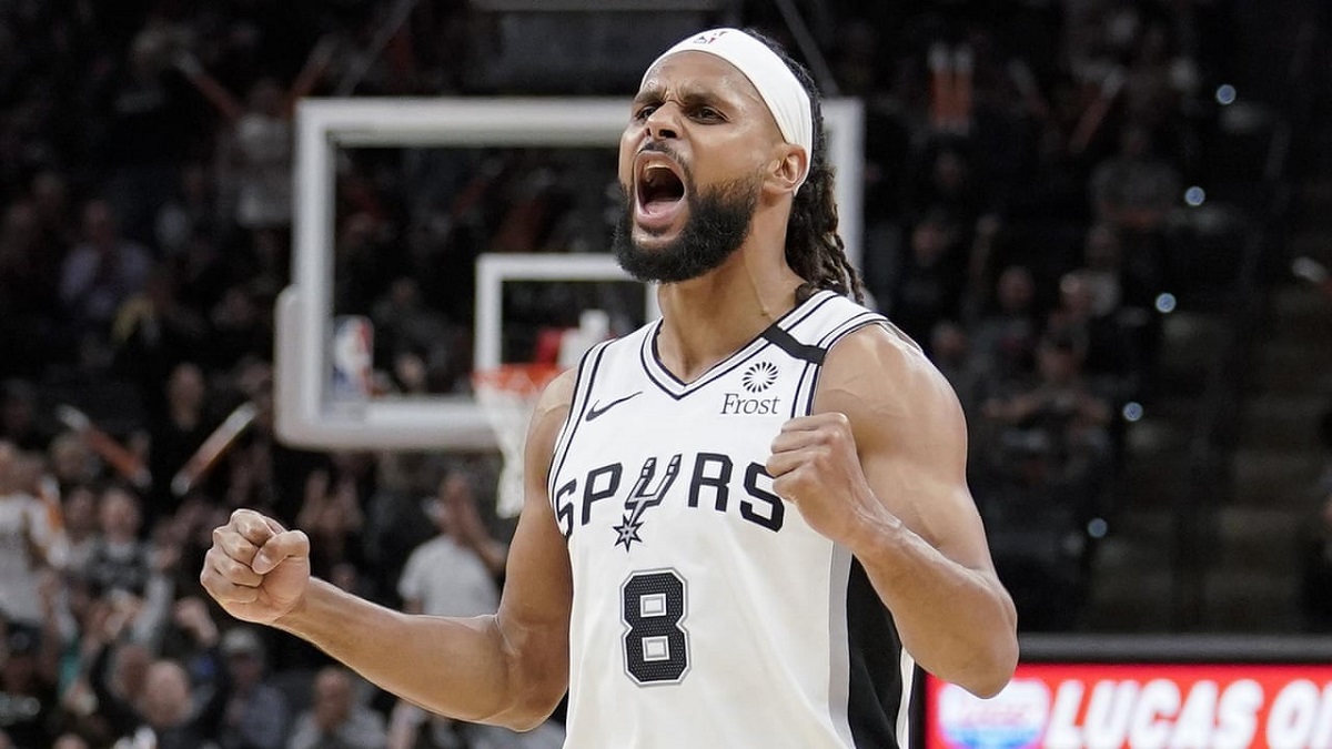 Patty Mills và chiến thắng mang ý nghĩa dòng máu "dân da Đỏ"