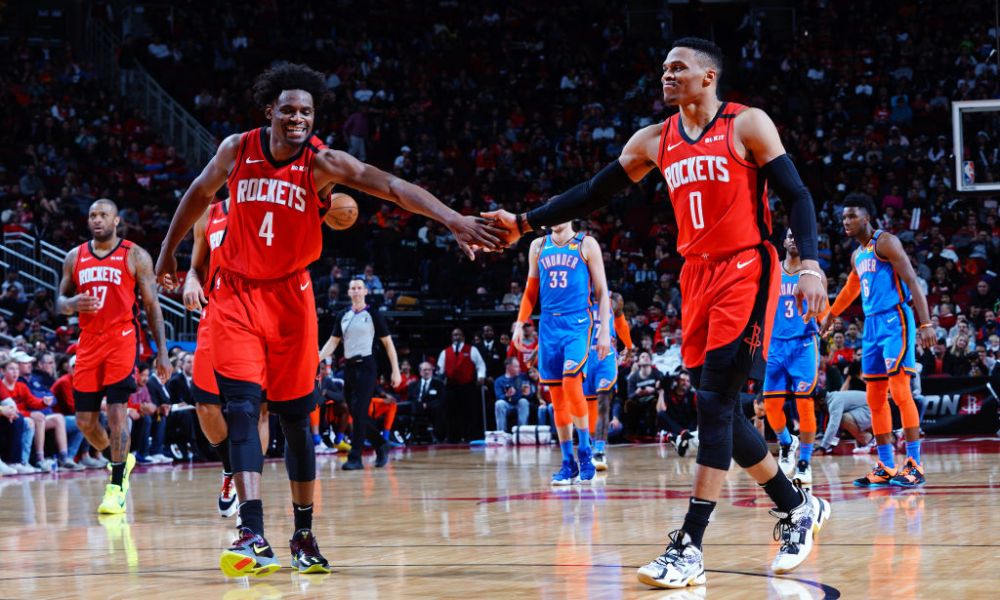 Russell Westbrook đạt triple-double trước toàn bộ 30 đội bóng NBA