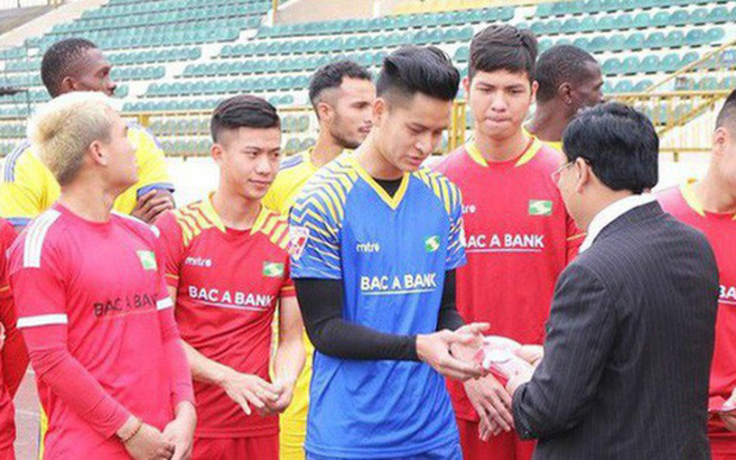 Hé lộ mức thưởng Tết 2020 của các CLB tại V-League Hé lộ mức thưởng Tết 2020 của các CLB tại V-League