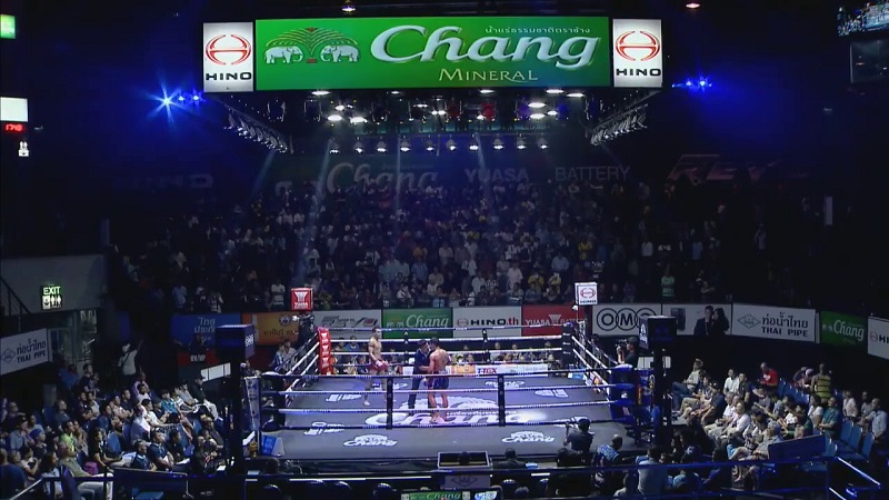 Nguyễn Kế Nhơn: Võ đài Lumpinee ồn ào và rợn sống lưng