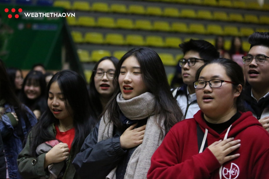 Ngắm dàn nữ sinh xinh đẹp khiến giới ballers tim đập, chân run tại HKPĐ