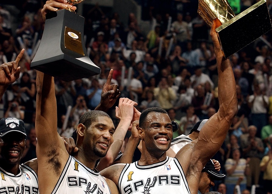 Tim Duncan: biểu tượng sống của San Antonio Spurs Tim Duncan: biểu tượng sống của San Antonio Spurs